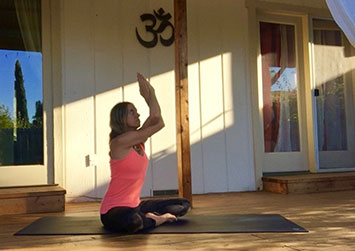 yoga for beginners shoulder pain