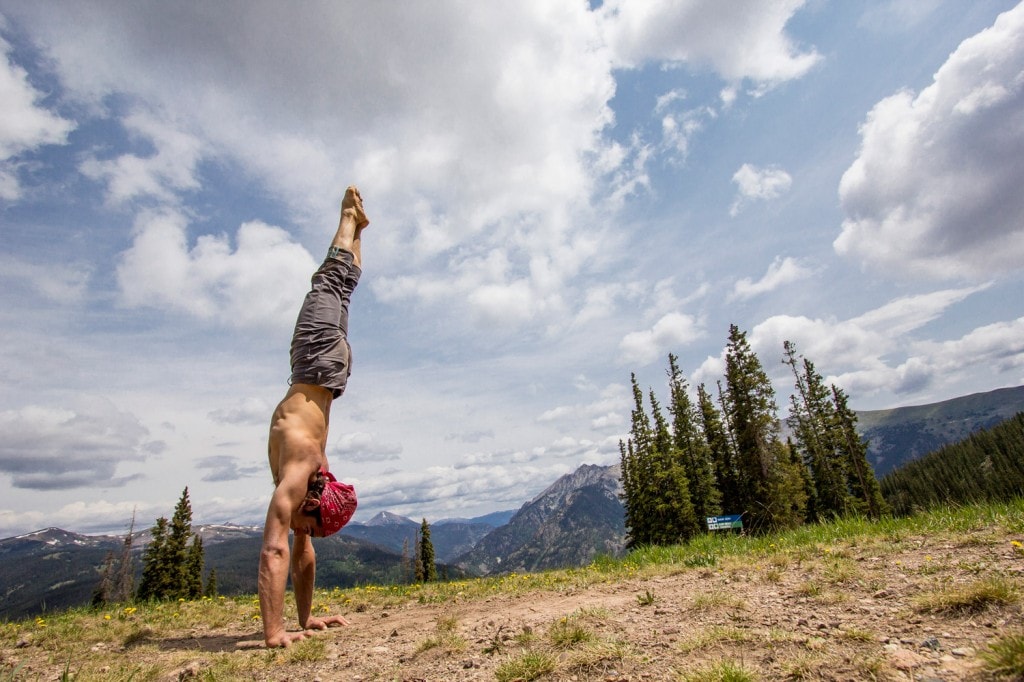 Simple Yoga Tips For Handstands And Arm Balances Body Flows Yoga Instruction